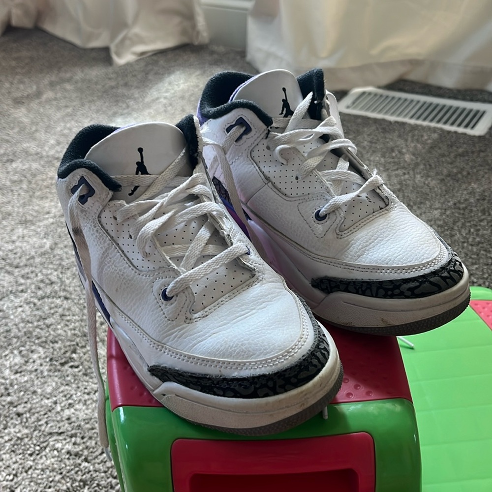 Kids JORDANS tennis shoes